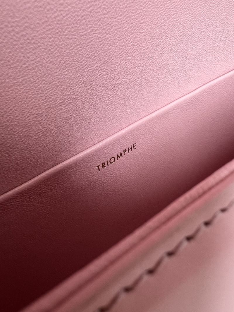 Ce1i*e triomphe bags